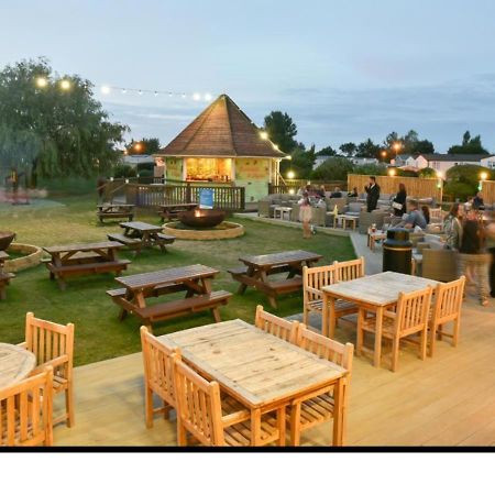 Private Rented Caravan Situated At Southview Holiday Park Winthorpe  外观 照片