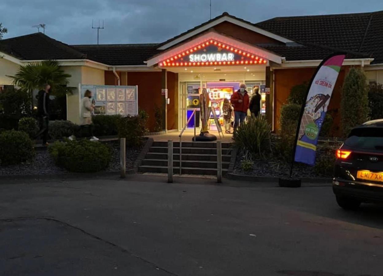Private Rented Caravan Situated At Southview Holiday Park Winthorpe  外观 照片